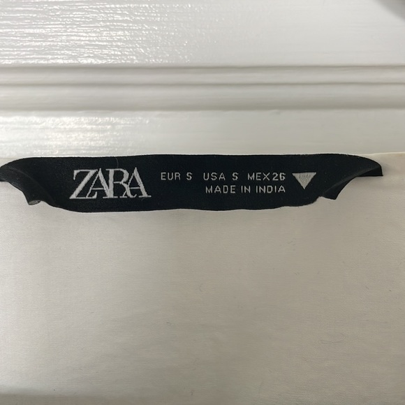 Zara Eyelet Blouse - Picture 3 of 4